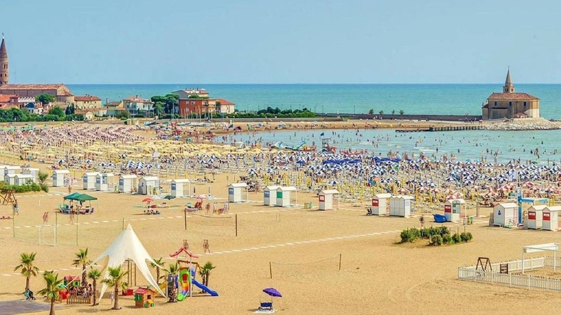 Apartment In Caorle With Balcony La Fagiana